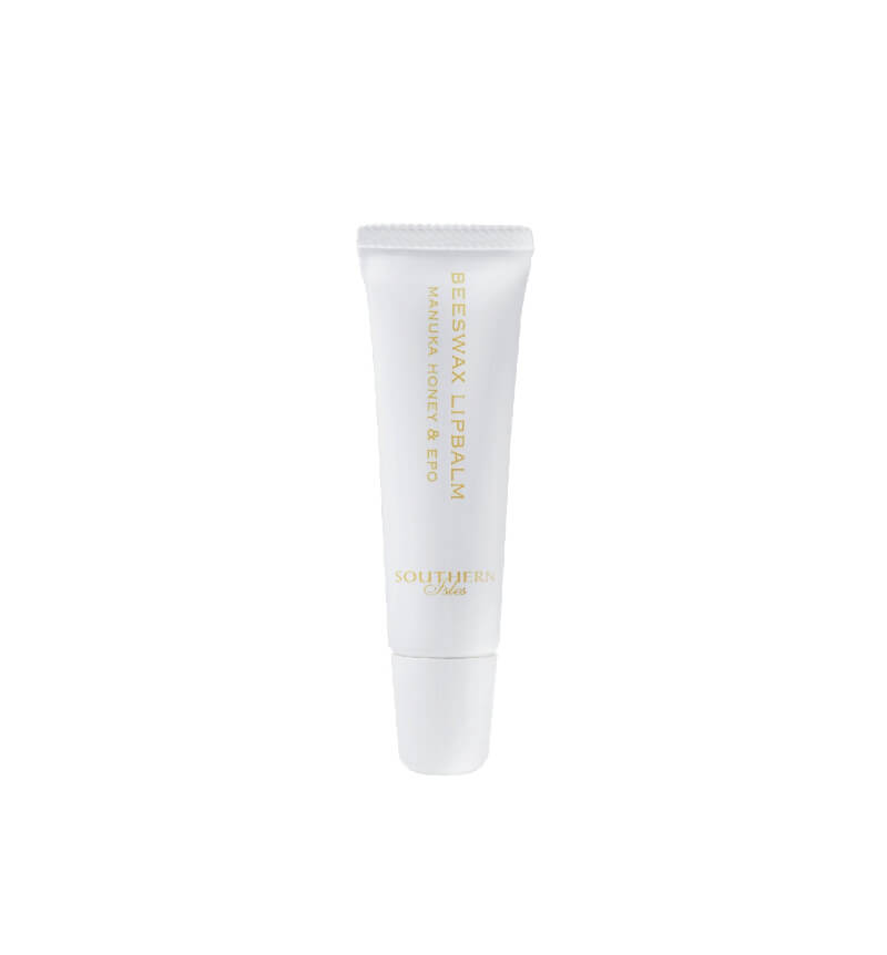 Manuka Honey and Beeswax Lip Balm for dry and cracked lips